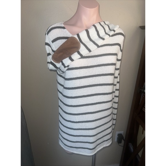 Women's August Mist Lylah Patch Striped Pullover Sweater - Size Small-Medium - Picture 4 of 11